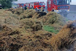 Pożar siana w Tymowej. Strażacy dwa razy wracali na miejsce zdarzenia