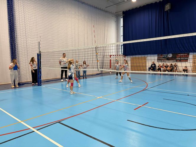 Siatkarski turniej z okazji Święta Niepodległości w Grudziądzu