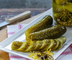 Kto nie powinien jeść ogórków kiszonych? Jeśli jesteś w tej grupie, lepiej uważaj