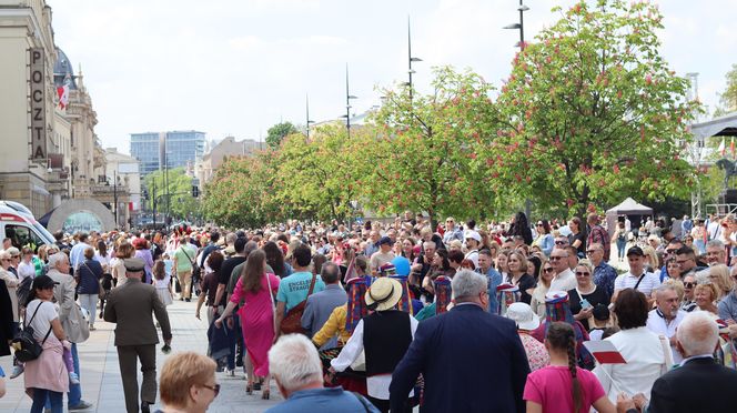 Rekordowy długi polonez w centrum Lublina