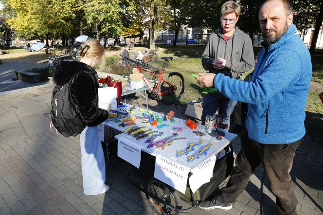 Za nami ostatnia Miejska Garażówka w Katowicach. Dziś do wydarzenia dołączyli rękodzielnicy