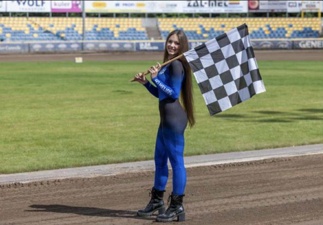 Kandydatki z GKM-u Grudziądz w konkursie Miss Startu PGE Ekstraligi - Wiktoria Winkler