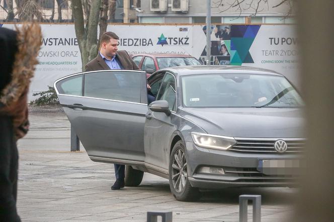 Misiewicz ma szofera, a Szyszko już nie...