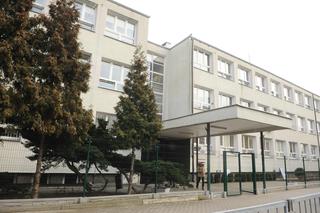 Lublin: grupa uczniów zrobiła to w szkolnej toalecie. Wyciekło nagranie [WIDEO]