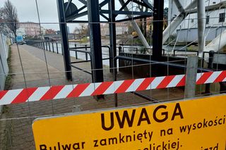 Nie można przejść bulwarem nad Brdą przy budowanym VI kręgu Opery Nova. To część większego planu na remont!