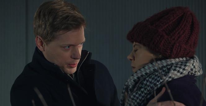 	M jak miłość, odc. 1725: Iza (Adriana Kalska), Radek (Philippe Tłokiński) 