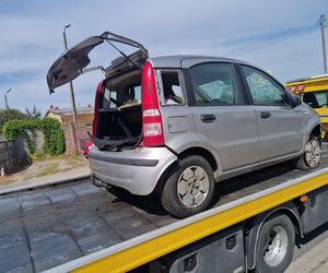 Złamał dożywotni zakaz. Po dachowaniu w pow. górowskim porzucił auto i poszedł pieszo