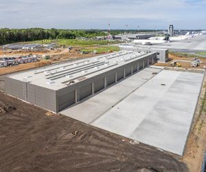 Budowa bazy dla służb technicznych lotniska w Pyrzowicach