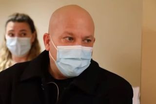 Myślał, że to zwykłe duszności. Skrzep krwi o długości 30 cm prawie go zabił