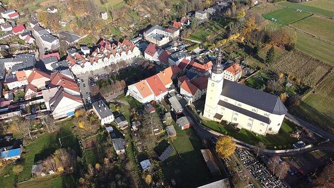 Chełmsko Śląskie. Atrakcje pięknej na Dolnym Śląsku - zdjęcia