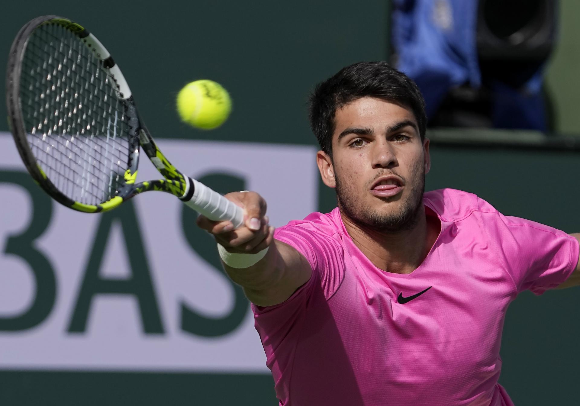 Finał Alcaraz - Miedwiediew TV Transmisja NA ŻYWO Indian Wells Gdzie oglądać finał Alcaraz - Miedwiediew STREAM ONLINE LIVE 19.03.2023 Na jakim programie finał Indian Wells w TV dzisiaj