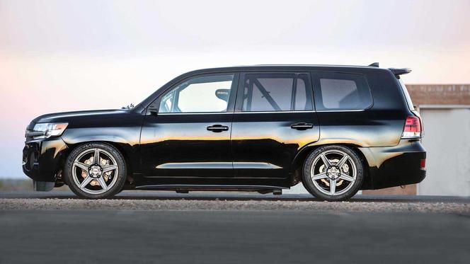 Toyota Land Cruiser V8 po tuningu