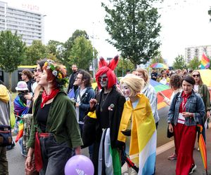 Marsz Równości w Katowicach 2025. Setki ludzi przeszło ulicami miasta. Były protesty