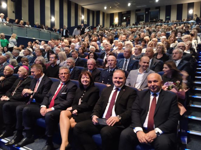 Ekonomik ma już 100 lat