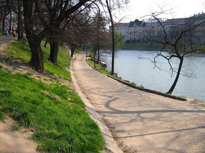 Promenada przy Wzgórzu Patyzantów