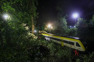 Katastrofa kolejowa w Niemczech! Zabici i wielu rannych. Powodem burze?
