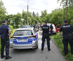 Policja na Osiedlu Przyjaźń w Warszawie 