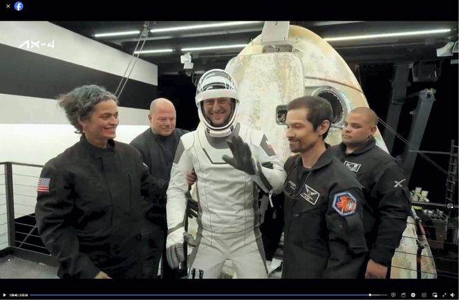 Sławosz Uznański-Wiśniewski