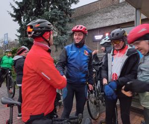 Z Leszna wystartował rajd rowerowy Biało-Czerwono Zakręceni