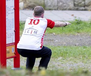 Były minister z PiS Robert Telus na siłowni