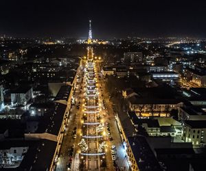 Świąteczne iluminacje w Częstochowie gotowe na jarmark bożonarodzeniowy