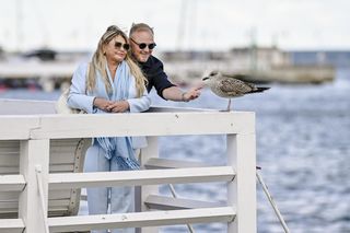 Zakochani Katarzyna Niezgoda i Paweł Markiewicz razem nad morzem. Wystąpili w Afryka Express