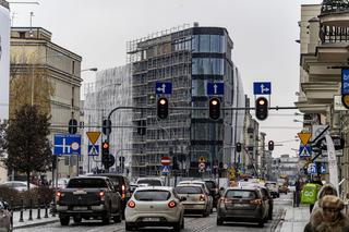 Zbliża się koniec remontu nowej łódzkiej ikony. Ceny mieszkań robią wrażenie [ZDJĘCIA]