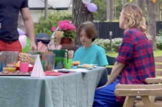 Barwy szczęścia po wakacjach 2023. Hubert (Marek Molak), Asia (Anna Gzyra), Emil (Artem Malashchuk)