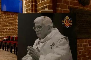 Duchowy Testament papieża Benedykta XVI w szczecińskiej katedrze