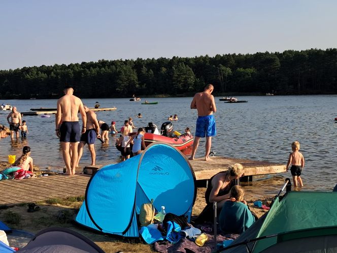 Plażowicze nad Lubianką