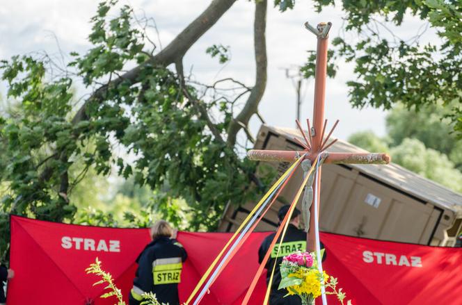 Tragiczny wypadek w Lubuskiem. Kobieta zginęła przygnieciona kontenerem wojsk USA