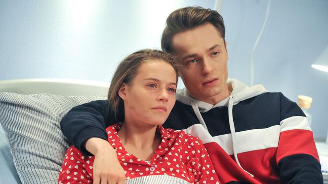 Barwy szczęścia, odc. 2020. Julita (Katarzyna Sawczuk), Józek (Patryk Pniewski)