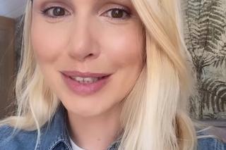 Marta Żmuda-Trzebiatowska w platynowym blondzie. Fryzjer płakał jak farbował