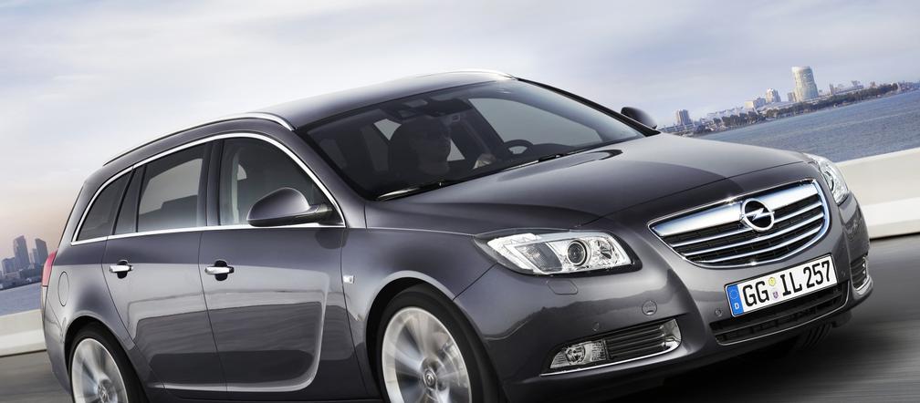 Opel Insignia Sports Tourer, model 2011