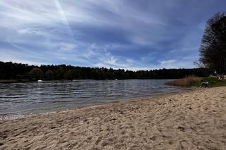 Jezioro Głębokie zachwyca o każdej porze roku