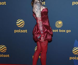 Gwiazdy na jesiennej ramówce Polsatu błyszczały błękitem i dekoltami poniżej pasa. Tylko Ada Fijał i Kasia Cichopek przełamały sztampę