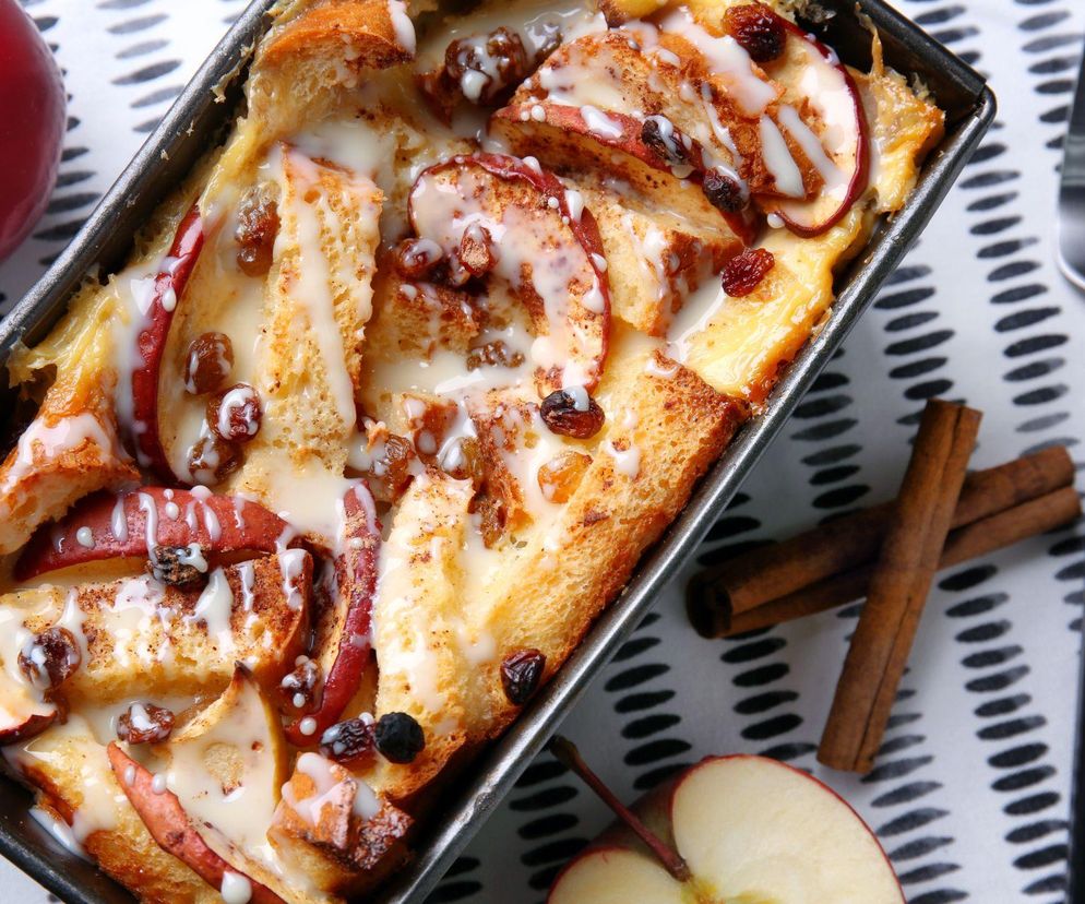 chałka zapiekana z budyniem