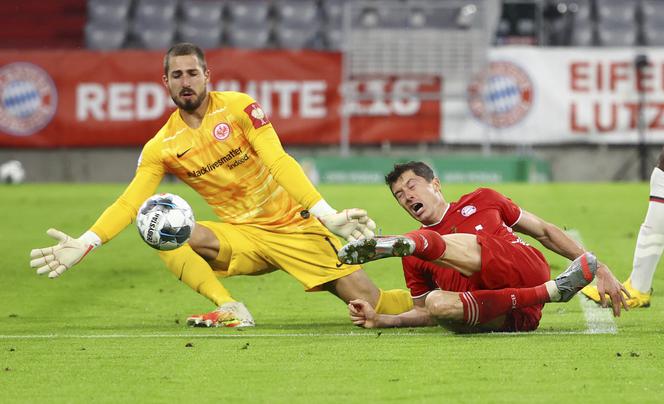 Lewy wciągnął Bayern do finału