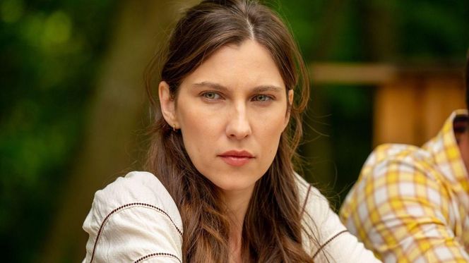 Barwy szczęścia odc. 3095. Regina (Kamila Kamińska)