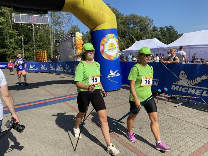 Kilometry Pomocy Michelin 2024. Sportowe emocje na plaży miejskiej w Olsztynie. Zobacz zdjęcia!