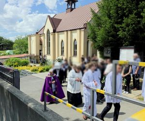 Pogrzeb 14-letniej Julii, która zginęła w pożarze