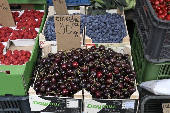  Ceny nowalijek na warszawskich bazarach szokują. Byliśmy i sprawdziliśmy ile trzeba zapłacić
