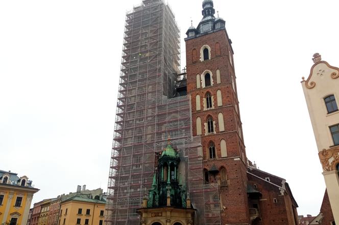 Laserem czyszczą jeden z najsłynniejszych krakowskich zabytków. 