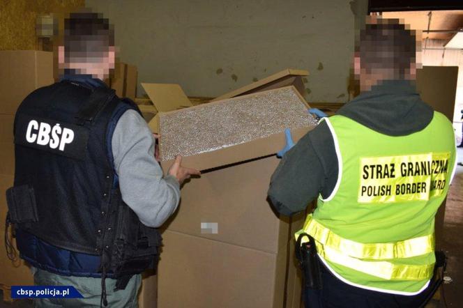 Wielka akcja służb w Małopolsce. Produkowali miliony nielegalnych papierosów