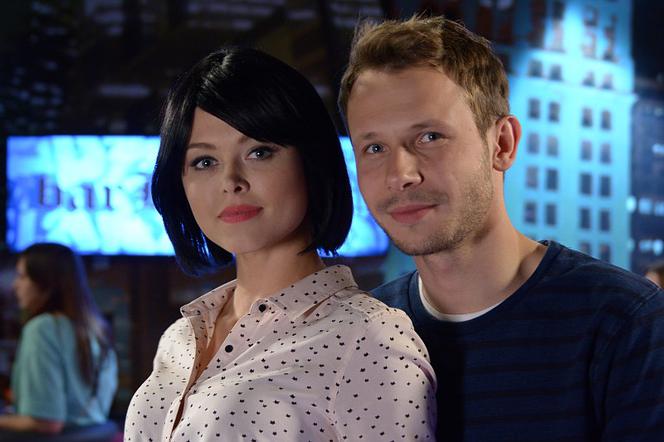 Pierwsza miłość po wakacjach 2015. Radek (Mateusz Banasiuk), Jowita (Joanna Opozda)