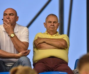 Sektor gości podczas finału PGE Ekstraligi. Zdjęcia kibiców Orlen Oil Motoru Lublin z Motoareny w Toruniu