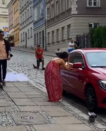 Papiery na szczęście. Adriana Kalska