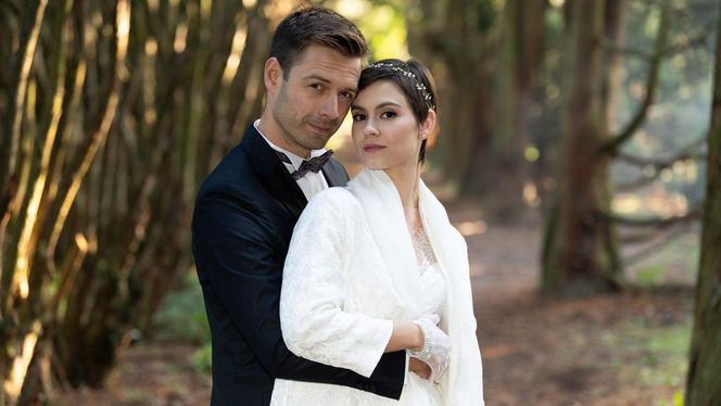 Na dobre i na złe odc. 907. Blanka (Pola Gonciarz), Mario Milewski (Marcin Korcz)