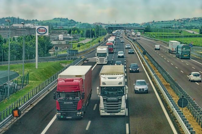 Nowy układ drogowy w rejonie Szczecina - ruszają trzy strategiczne inwestycje