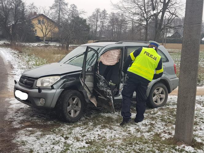 Wypadek w Brzozówce - kierowca samochodu osobowego z mandatem